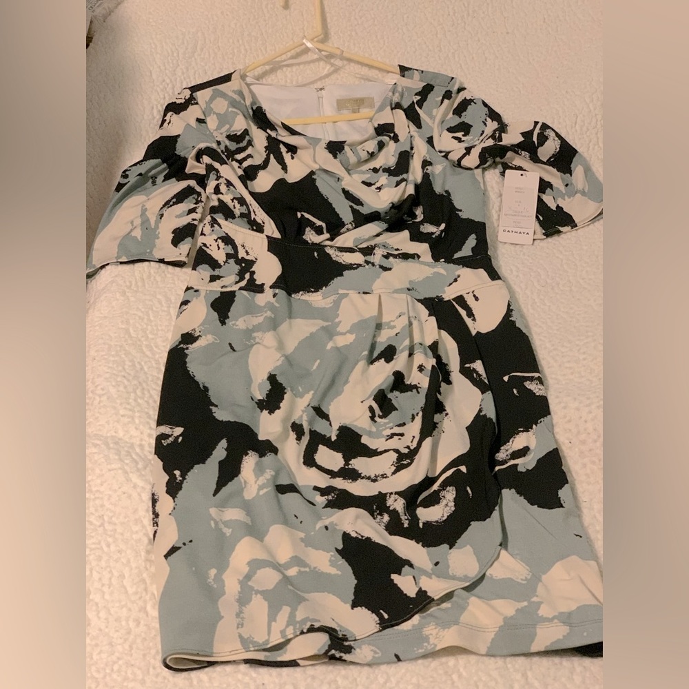 Cathaya Wrap Dress